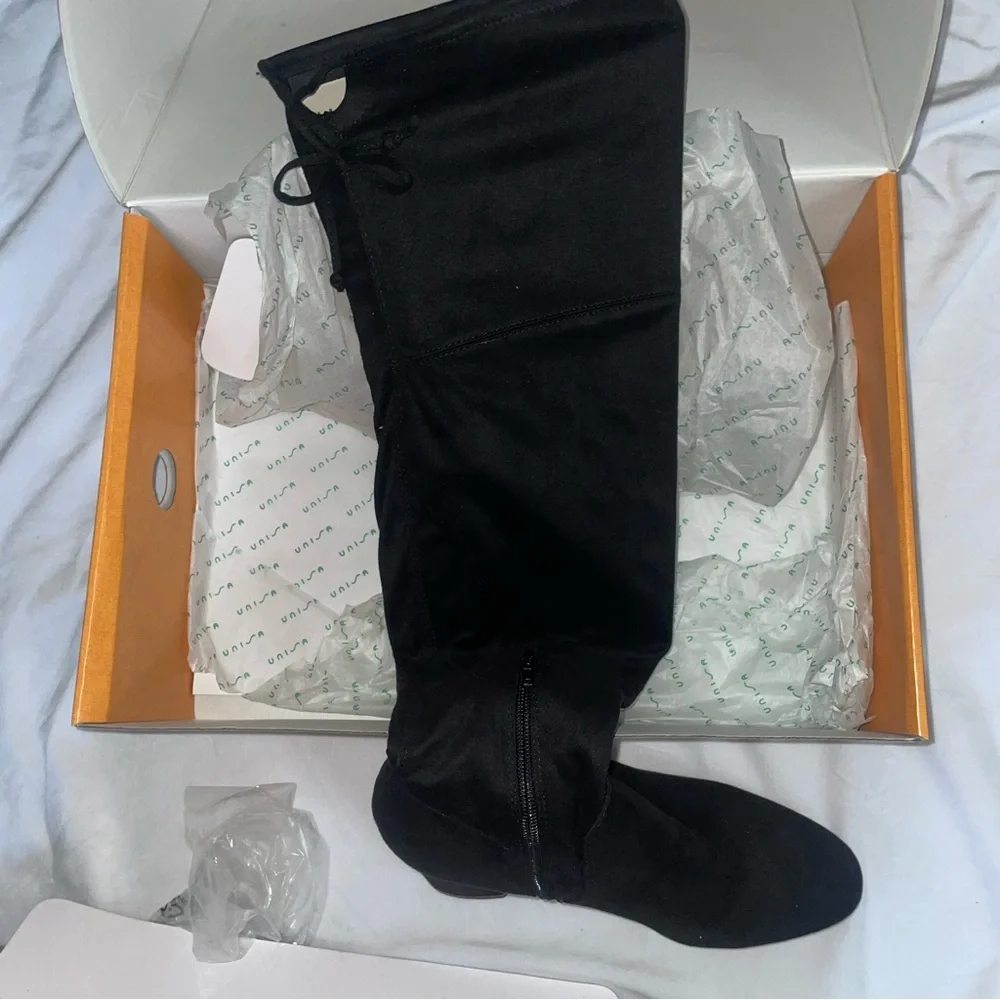 Women’s Unisa Over-the-knee High Faux Suede boots size 8.5 M